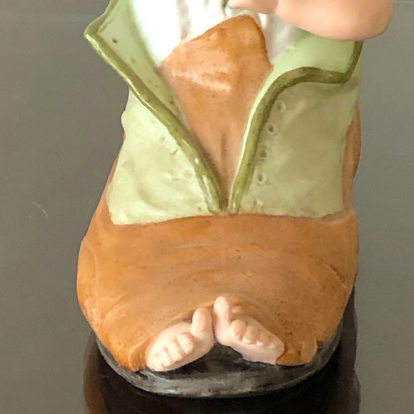 Gebruder Heubach Bisque Piano baby in shoe Germany - Picture 6 of 7